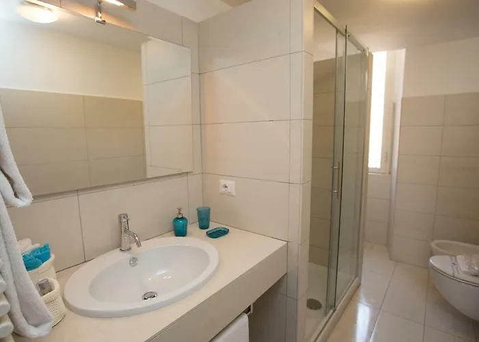 Ad2015 Alojamento de Acomodação e Pequeno-almoço